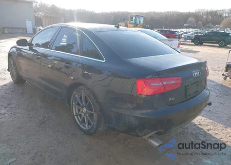 2012 Audi A6 3.0 Premium z USA, uszkodzony, nr VIN WAUGGAFC6CN082550